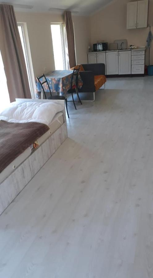 Jvari Guest House Qedi מראה חיצוני תמונה
