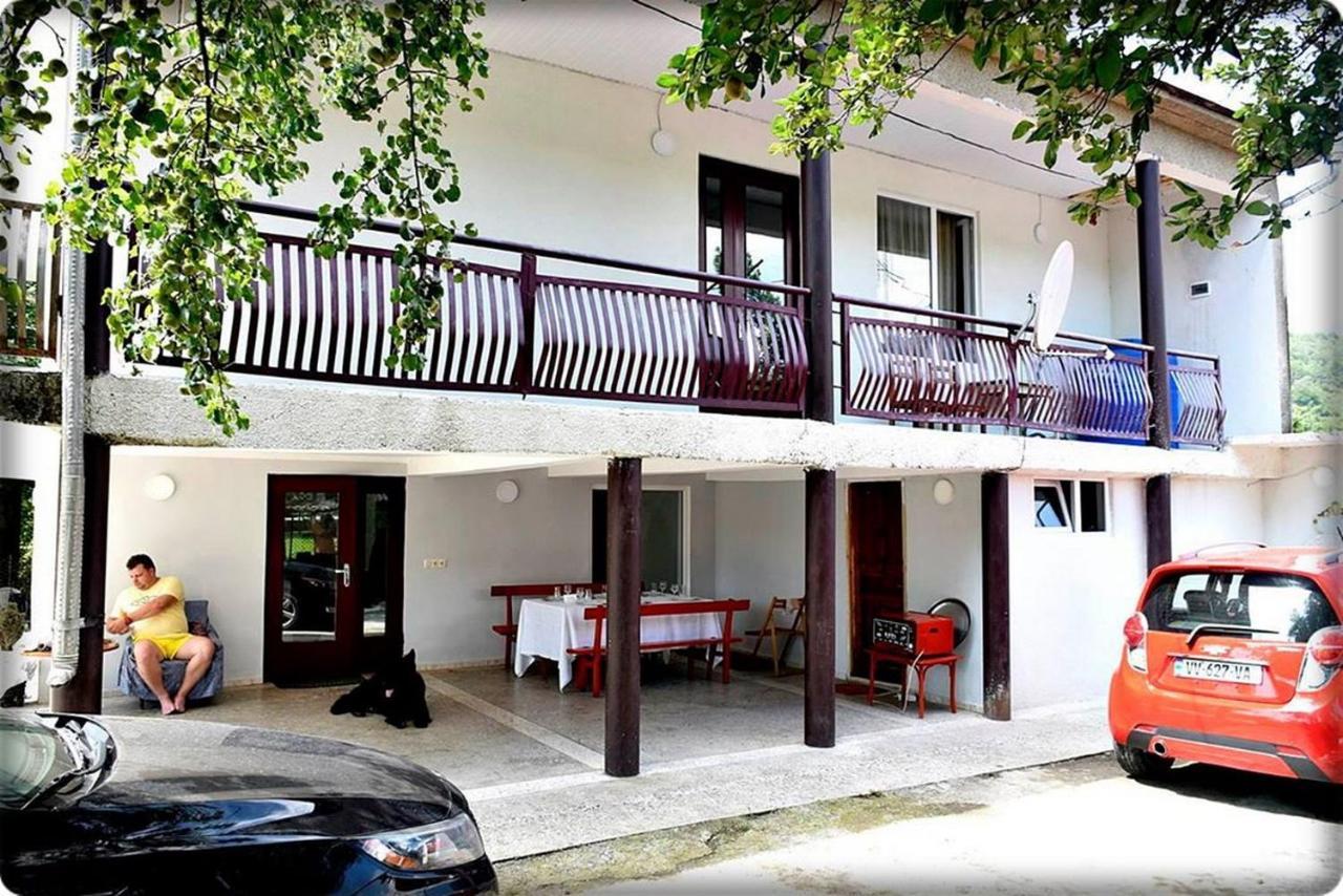 Jvari Guest House Qedi מראה חיצוני תמונה